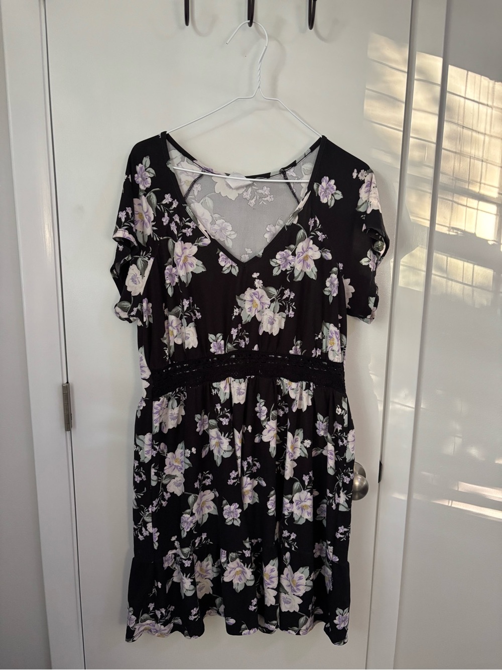 Boho Cottagecore Dainty Floral Lilac Plus Size Casual Dress w/ Lace Waist Detail
